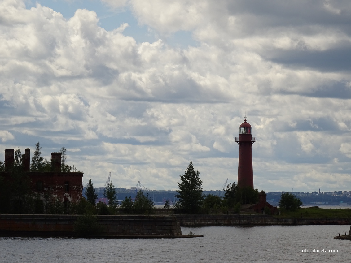 Форт "Кроншлот"