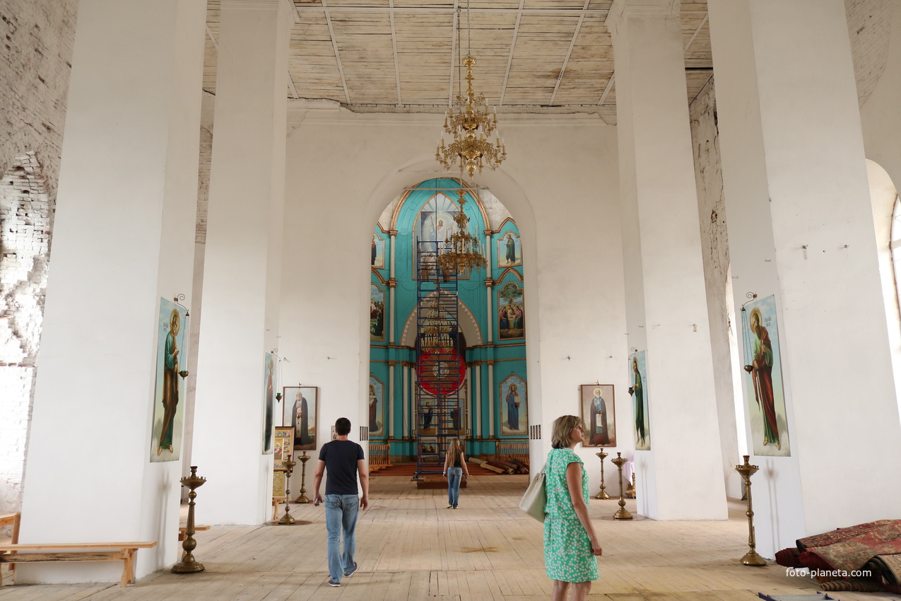 Свято-Троицкая церковь, верхний храм.