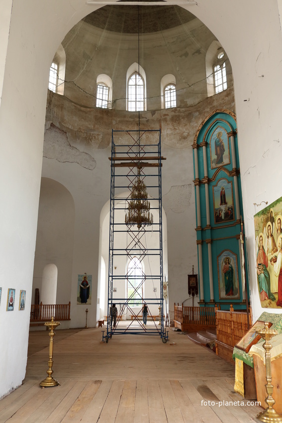 Свято-Троицкая церковь, верхний храм.