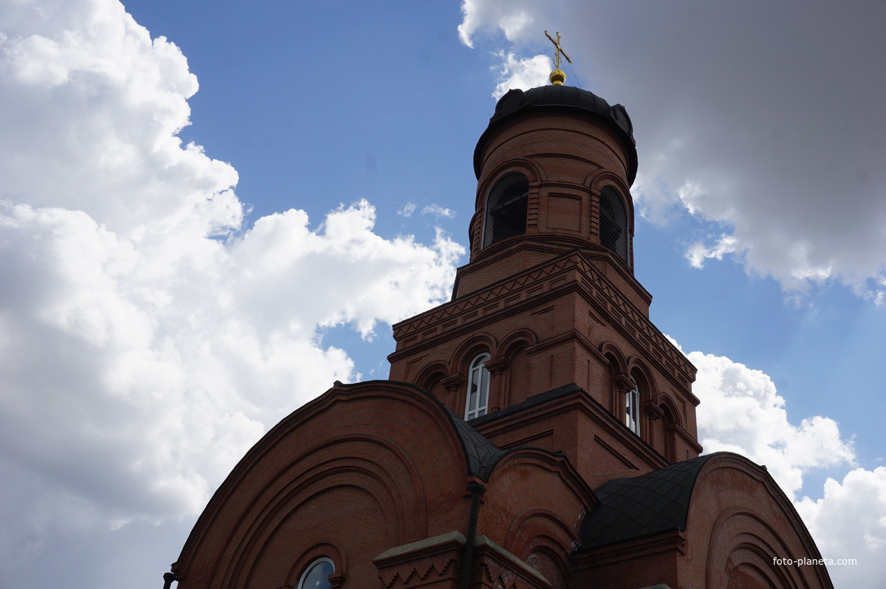 Фрагмент церкви.