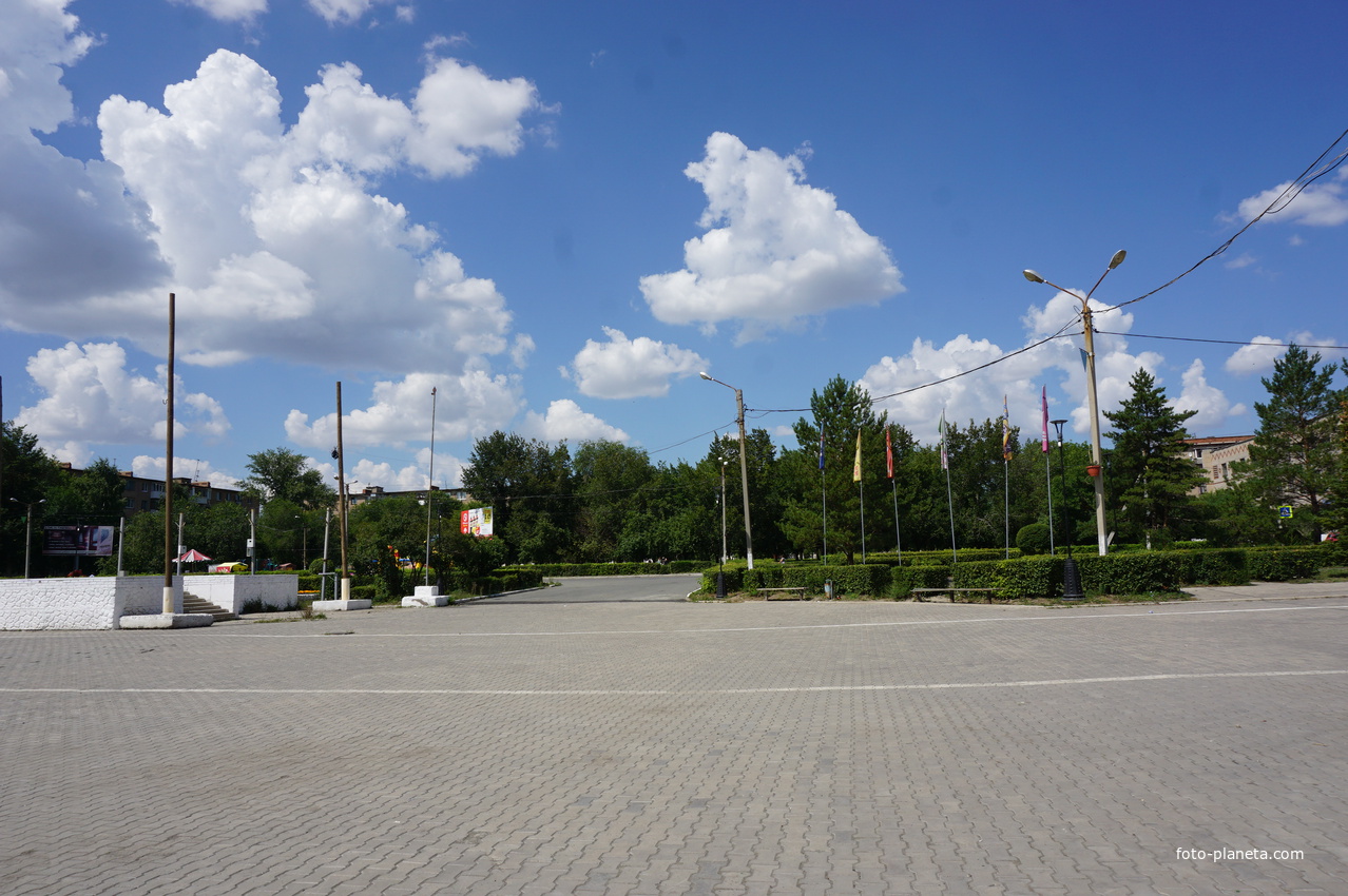 На улице Ленина.