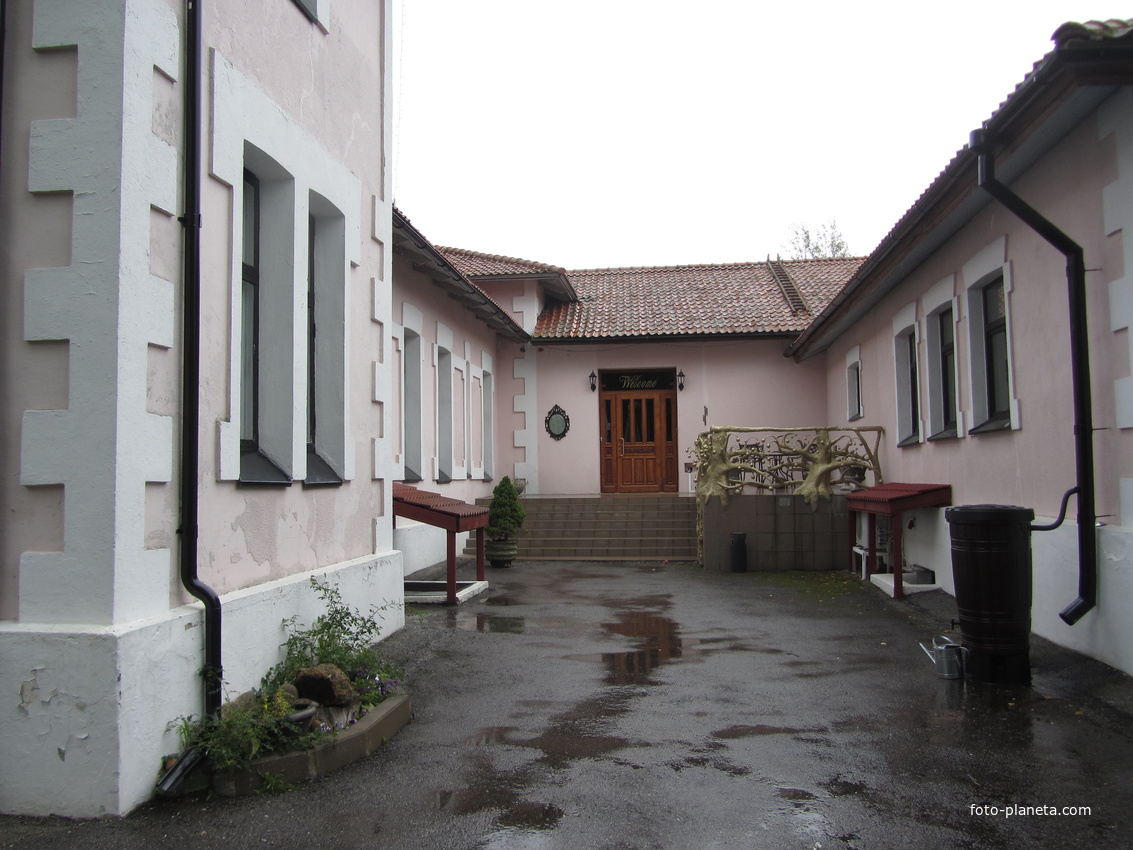 Тойла Мэрэтарэ