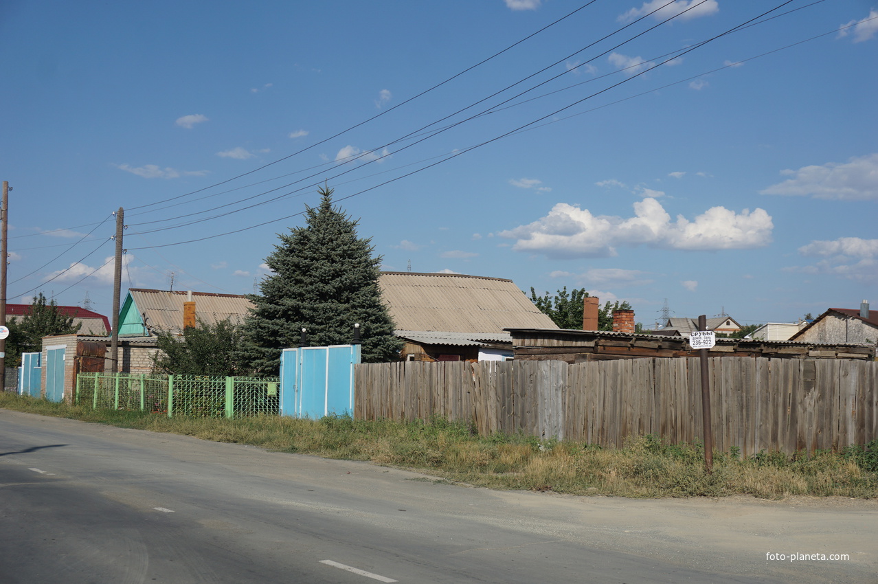 На улице Кандагачской.