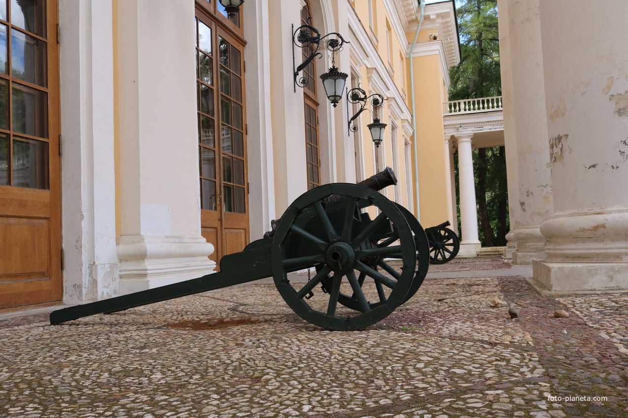 Дворец в усадьбе Архангельское