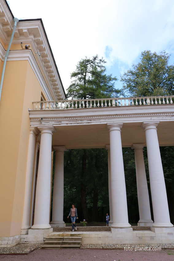 Дворец в усадьбе Архангельское