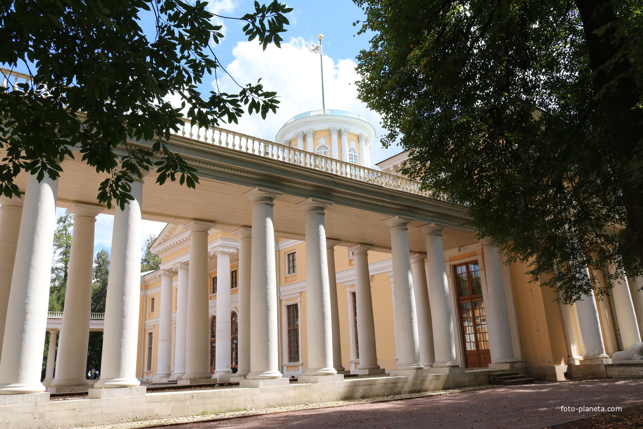 Большой дворец