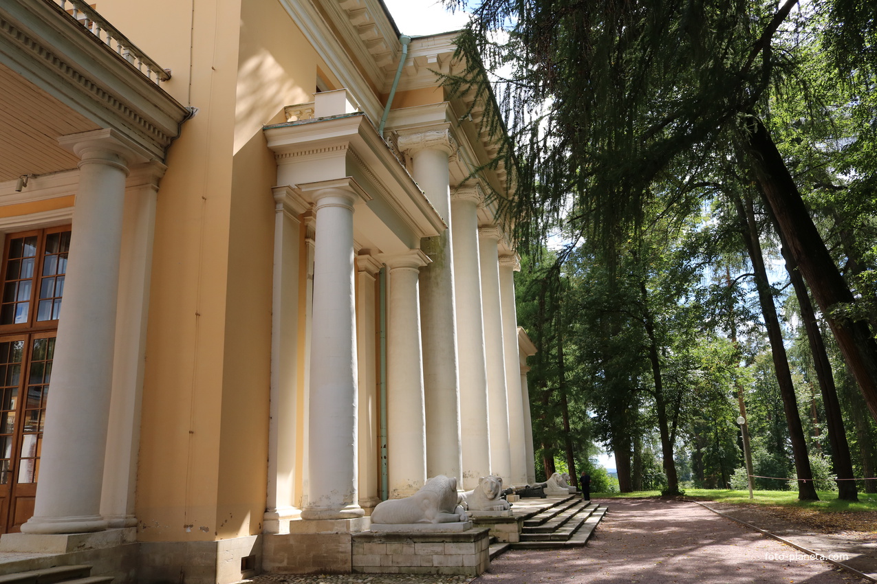 Большой дворец