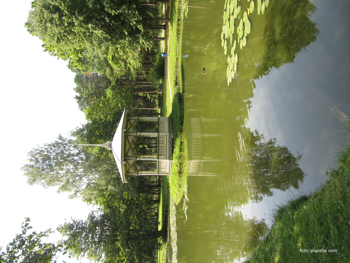 Усть-Нарва, в городском парке