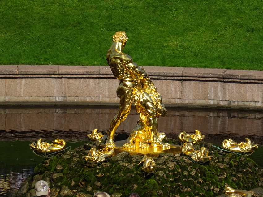 Большой фонтанный каскад