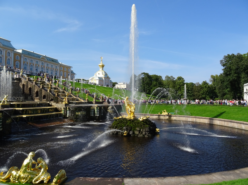 Большой фонтанный каскад