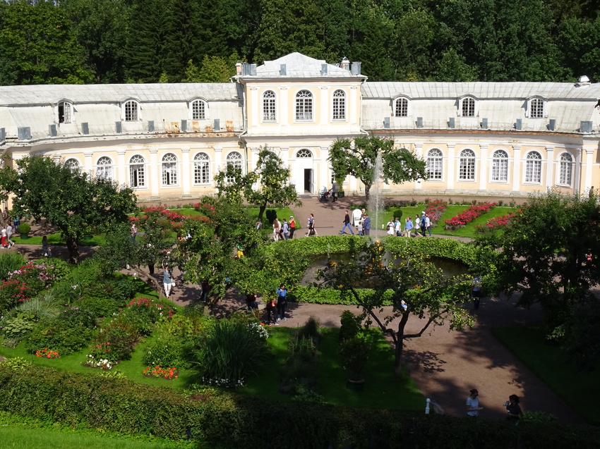 Большая оранжерея