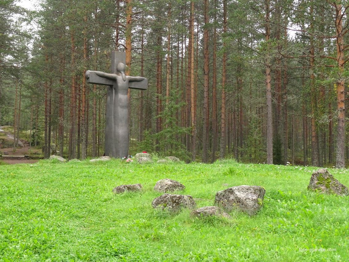 Куропаты. Крест скорби Питкярантский район. Мемориал Питкяранта. Кладбище Пески Петрозаводск.