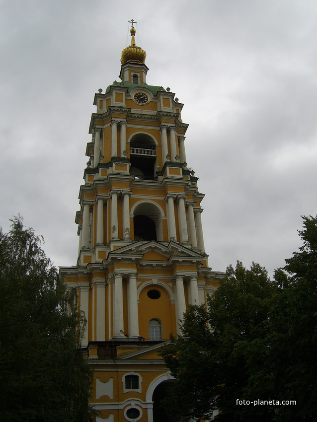 Колокольня Новоспасского мужского монастыря