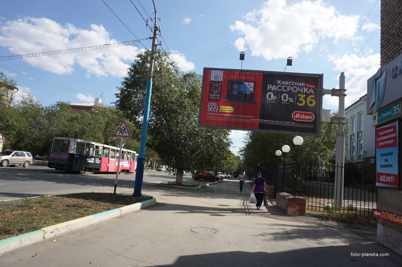 На проспекте Ленина.