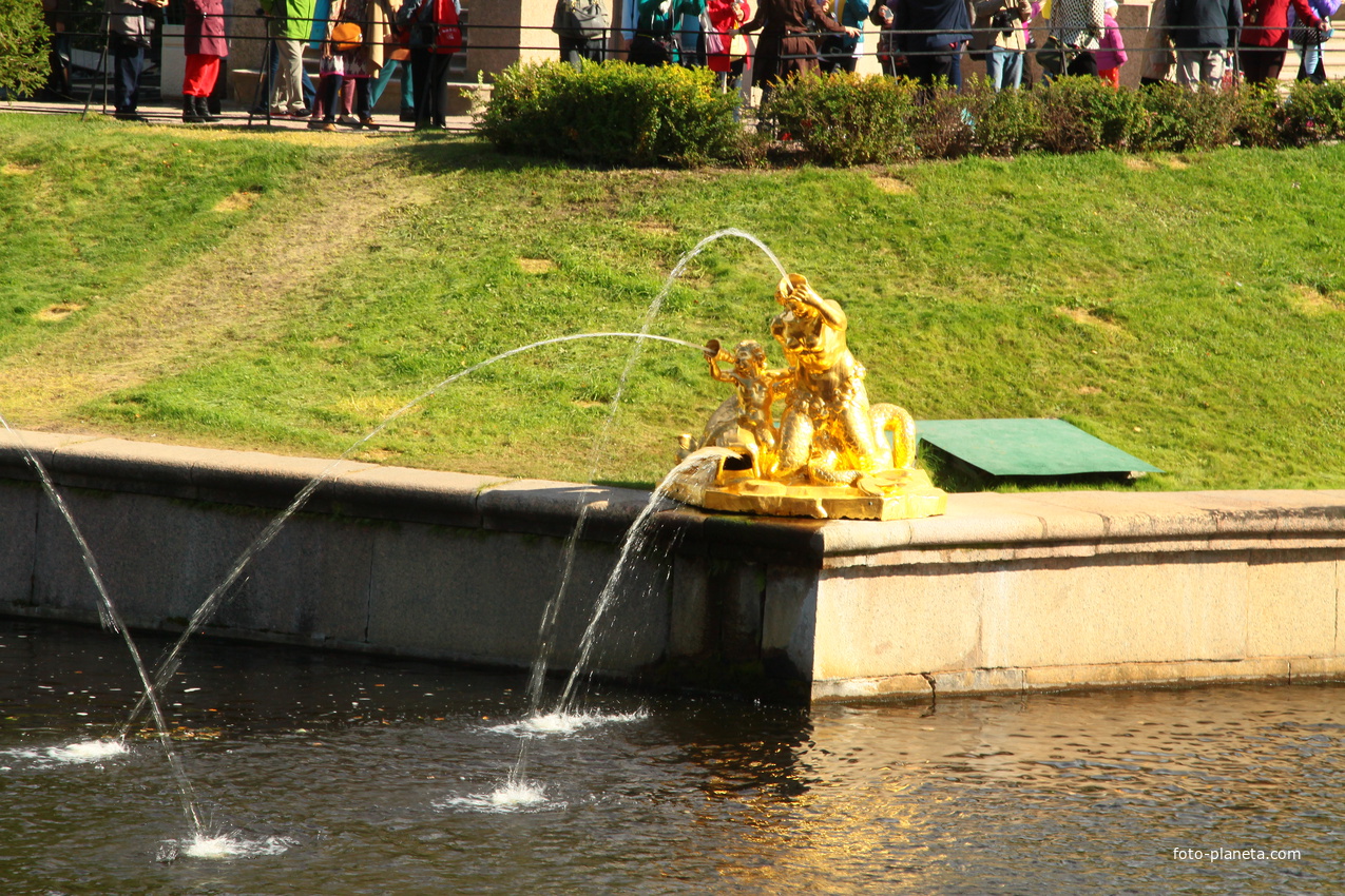 Фонтаны Большого каскада