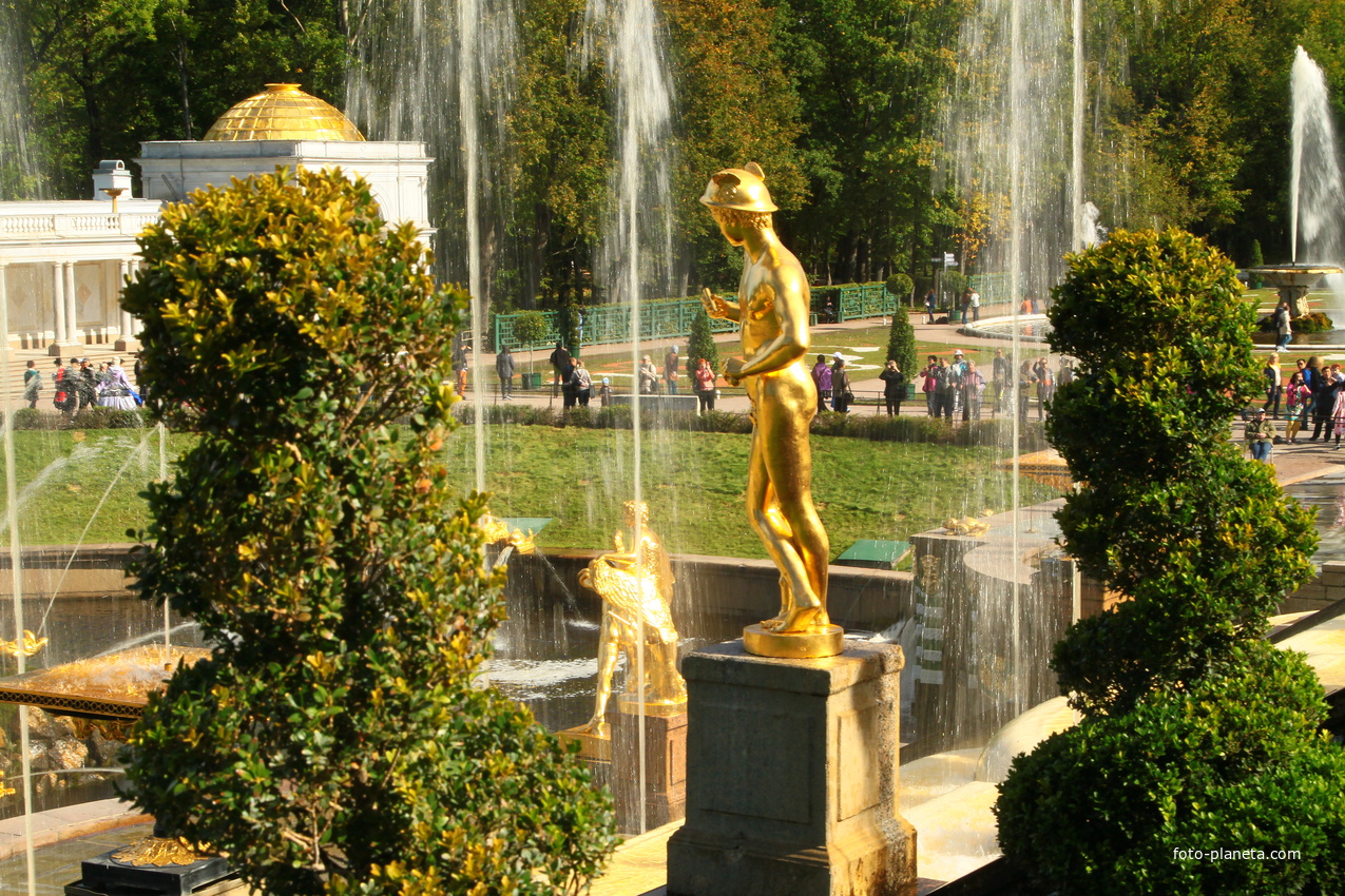 Фонтаны Большого каскада