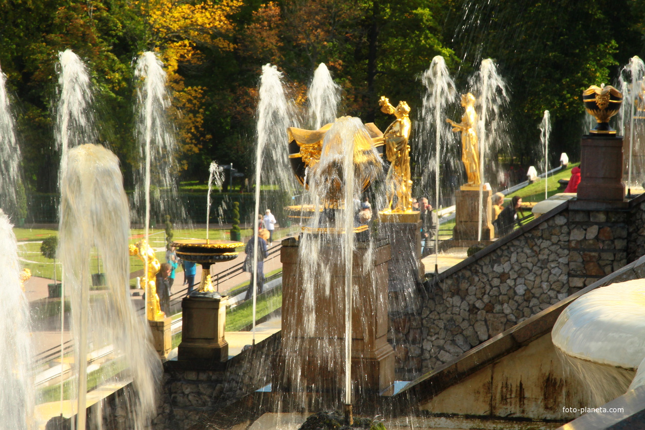 Фонтаны Большого каскада