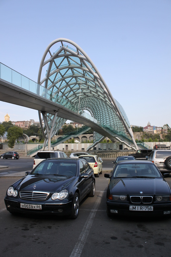 Тбилиси. Мост Мира.