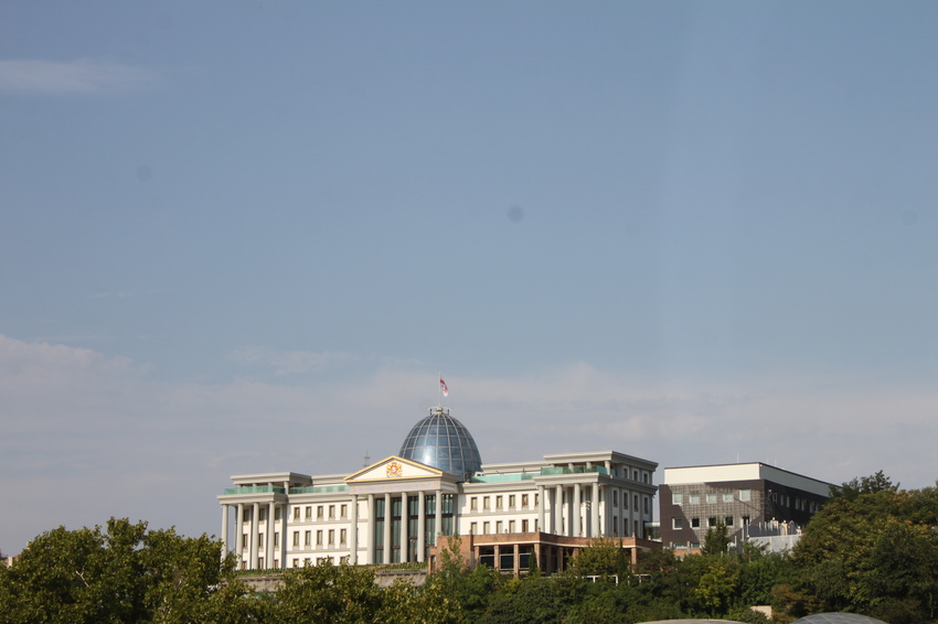 Тбилиси. Президентский дворец.