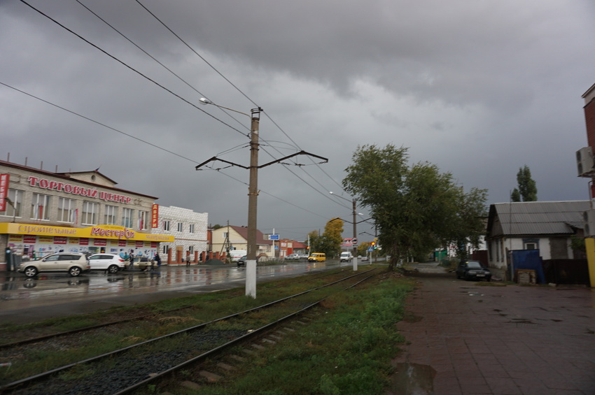 На Краснознамённой улице.