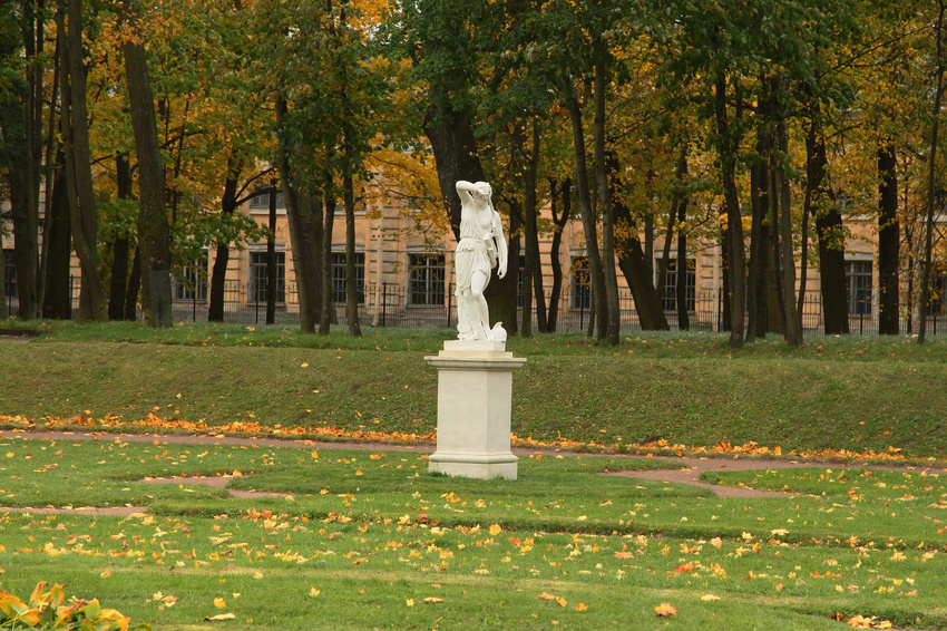 Парк сильвия в гатчине фото