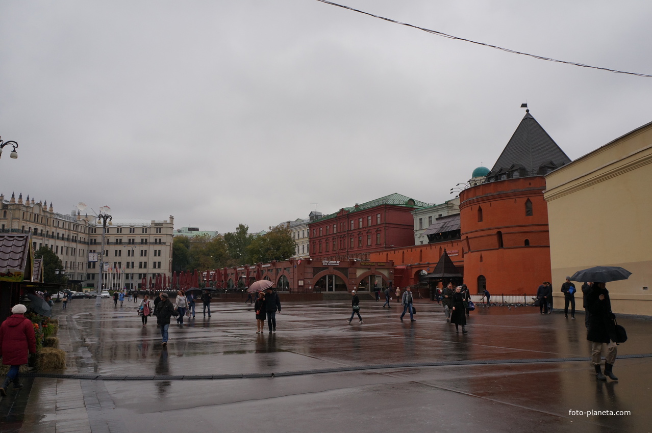 Площадь революции в москве фото