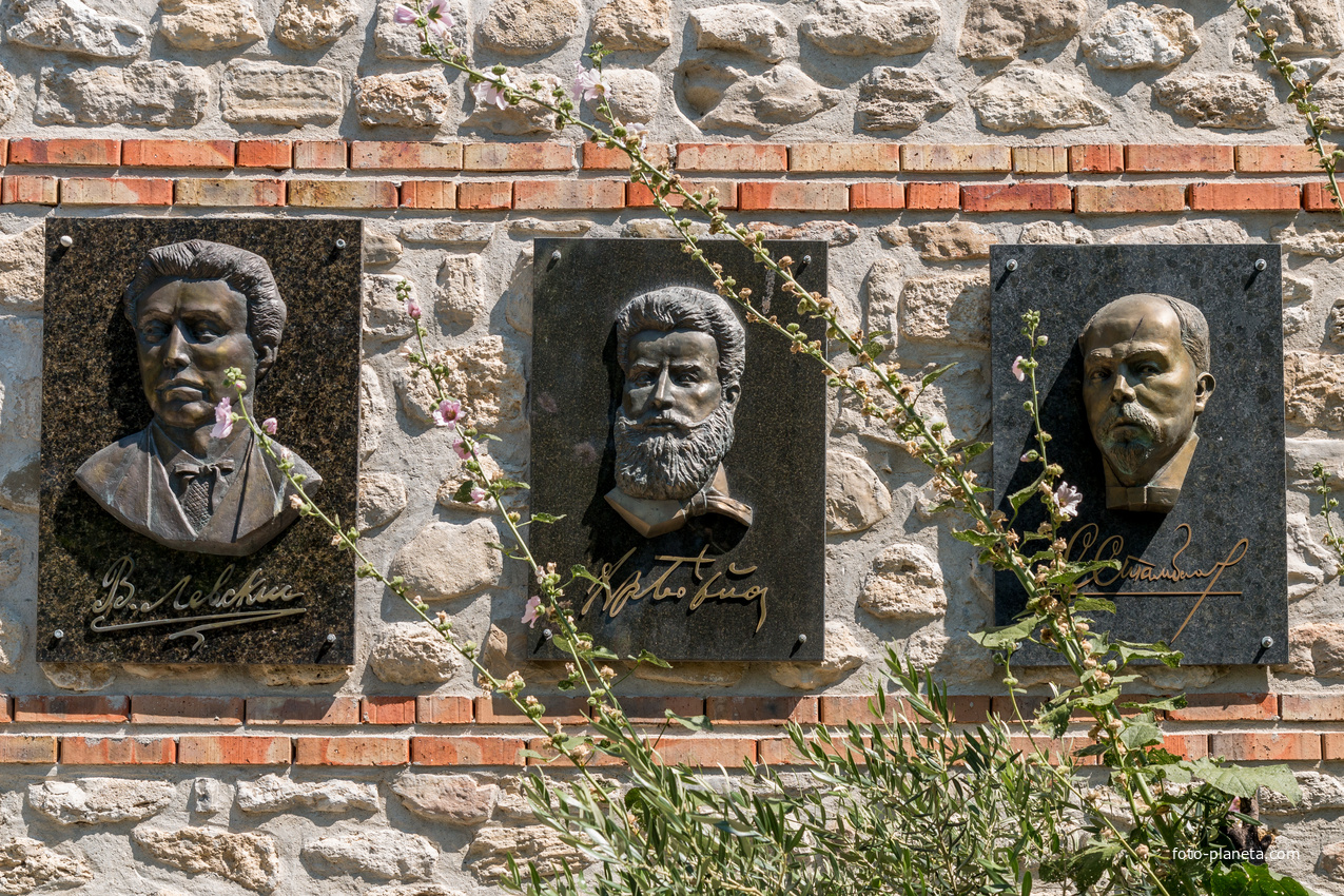 Старый город. Успенская церковь (XIX век).