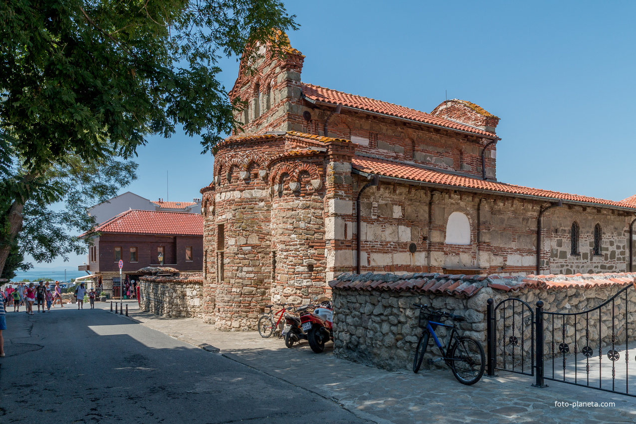 Старый город. Церковь Св. Стефана.