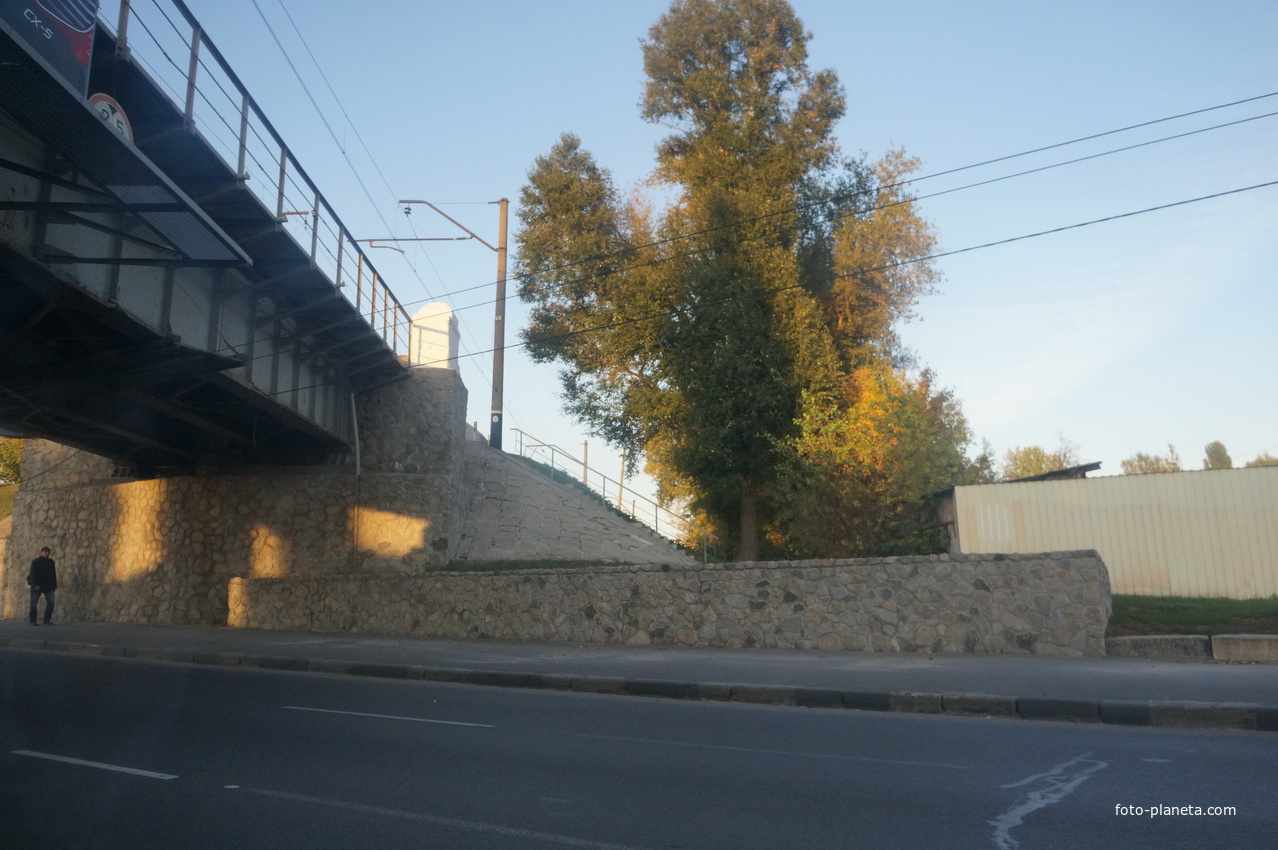 Железнодорожный путепровод над проспекте Гагарина