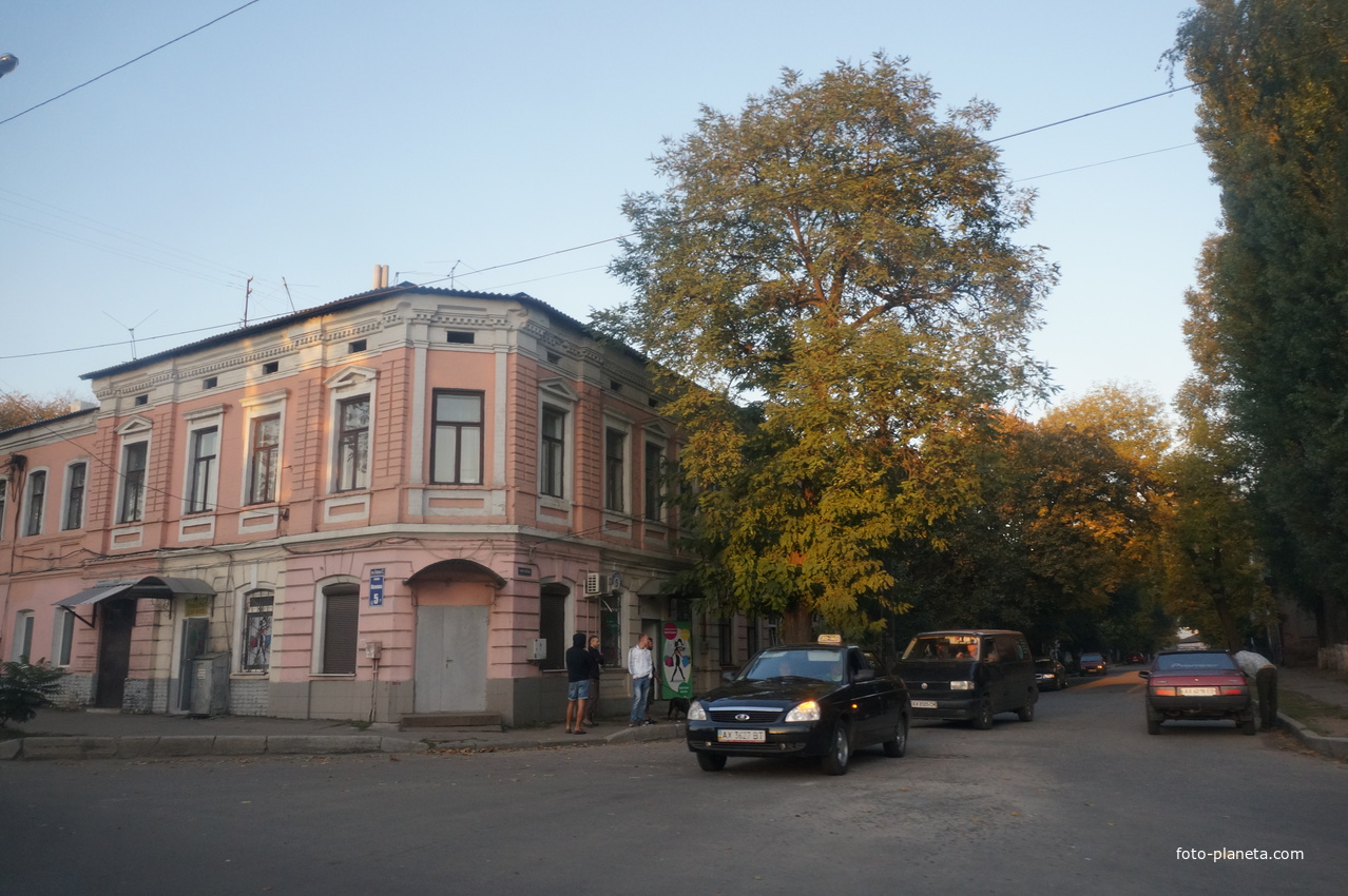 Малогончаровская улица
