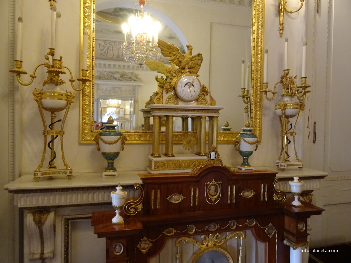 В залах Павловского дворца