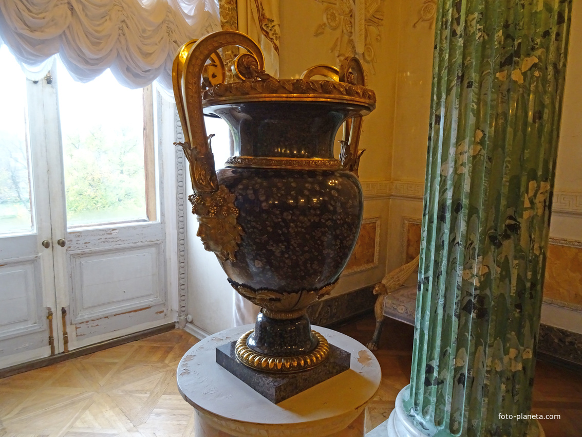 В залах Павловского дворца