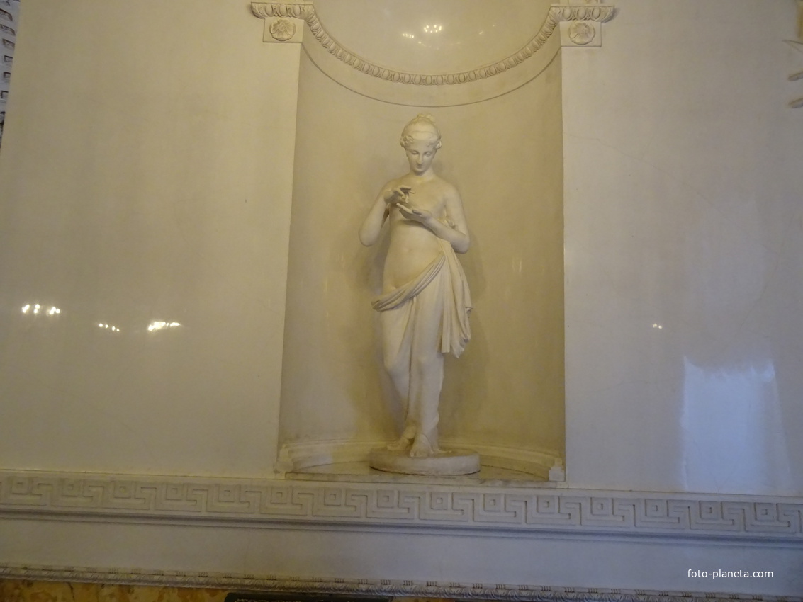 В залах Павловского дворца