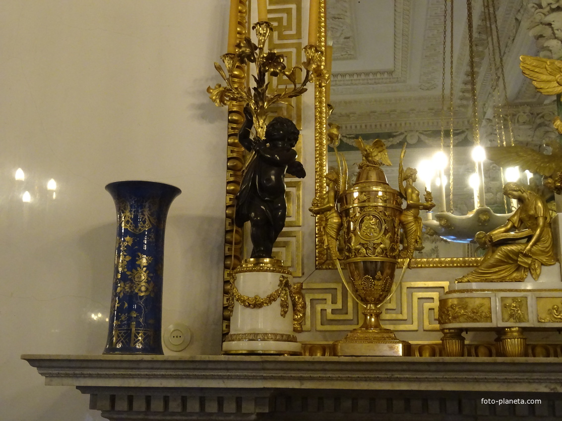 В залах Павловского дворца