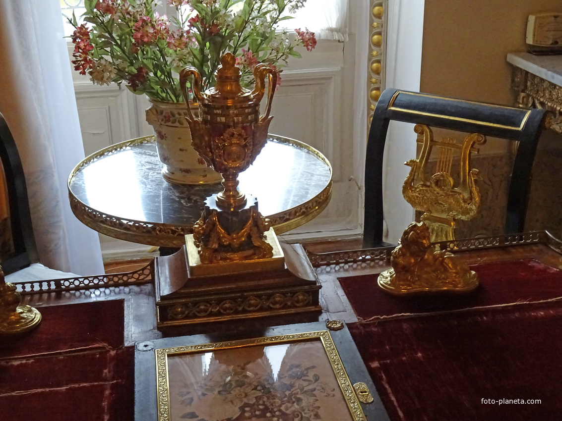 В залах Павловского дворца