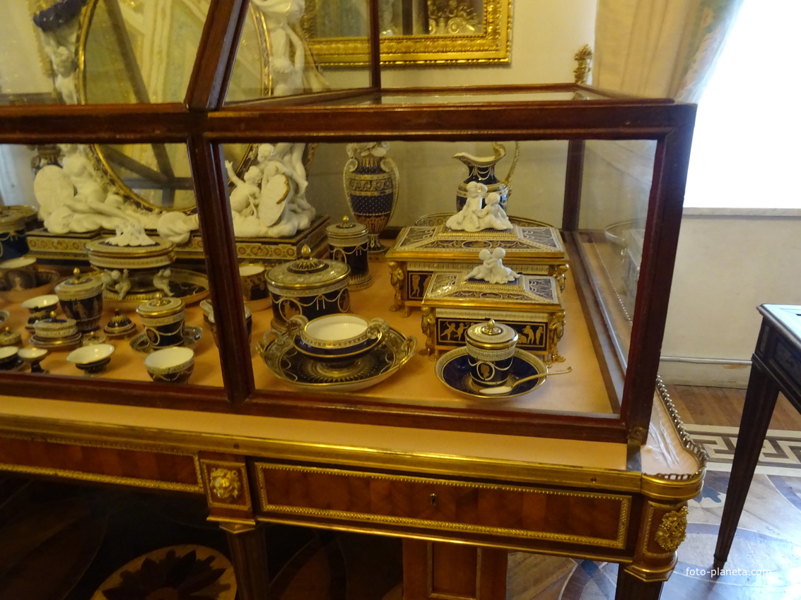 В залах Павловского дворца