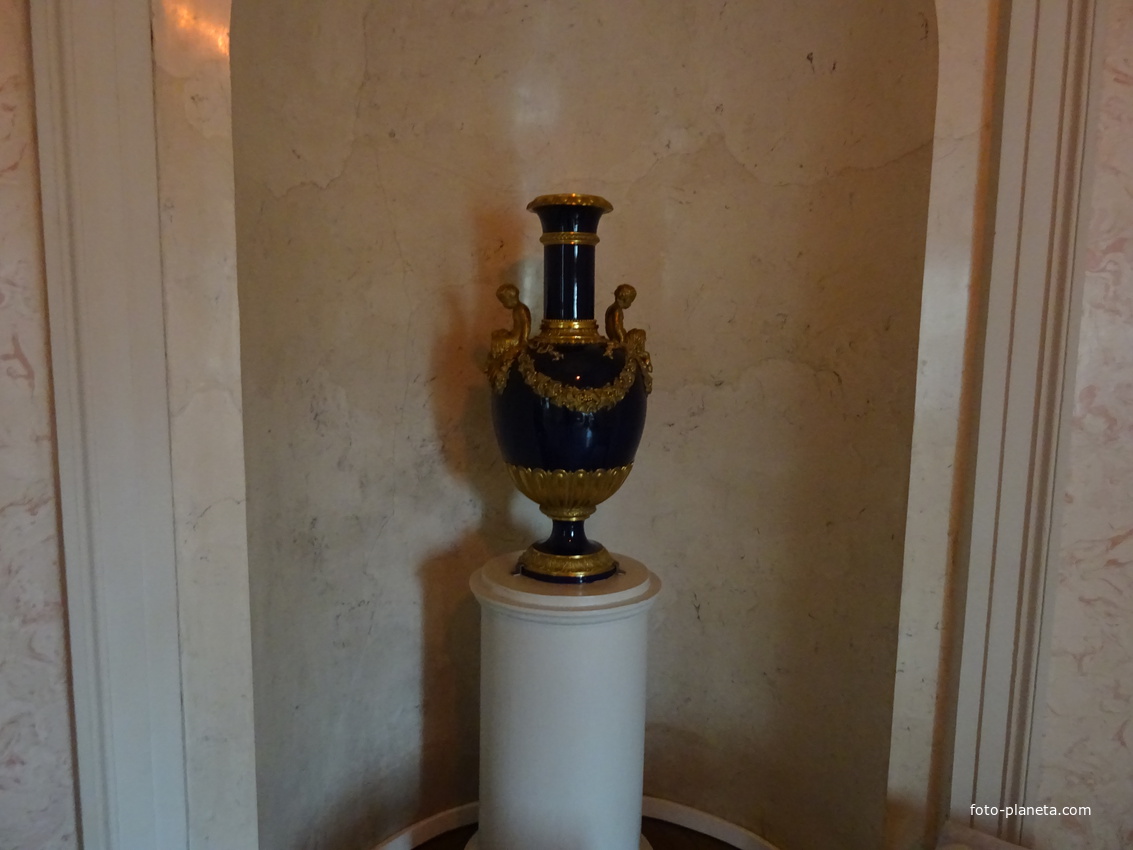 В залах Павловского дворца