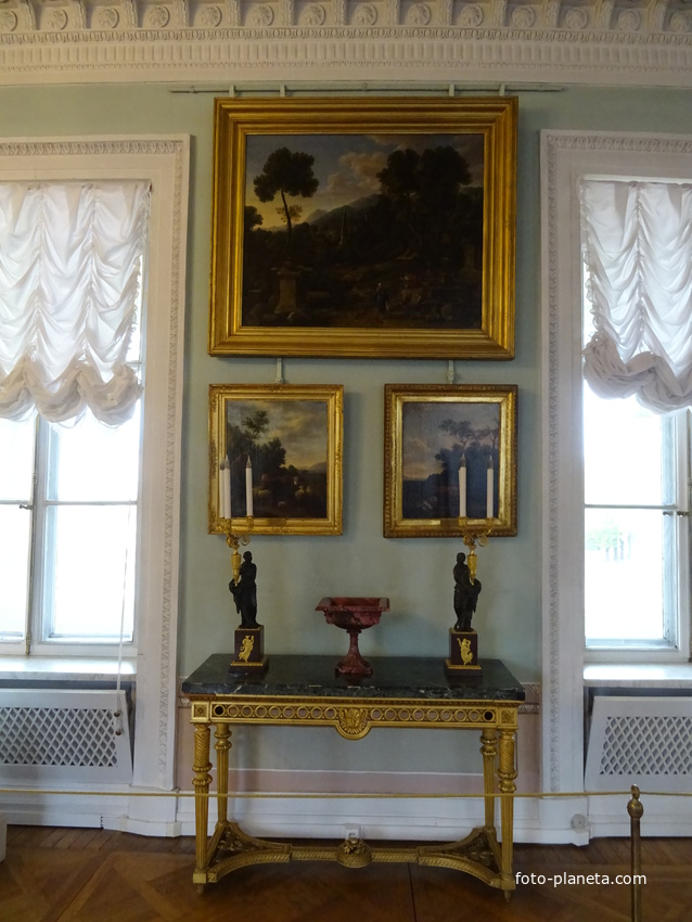 В залах Павловского дворца