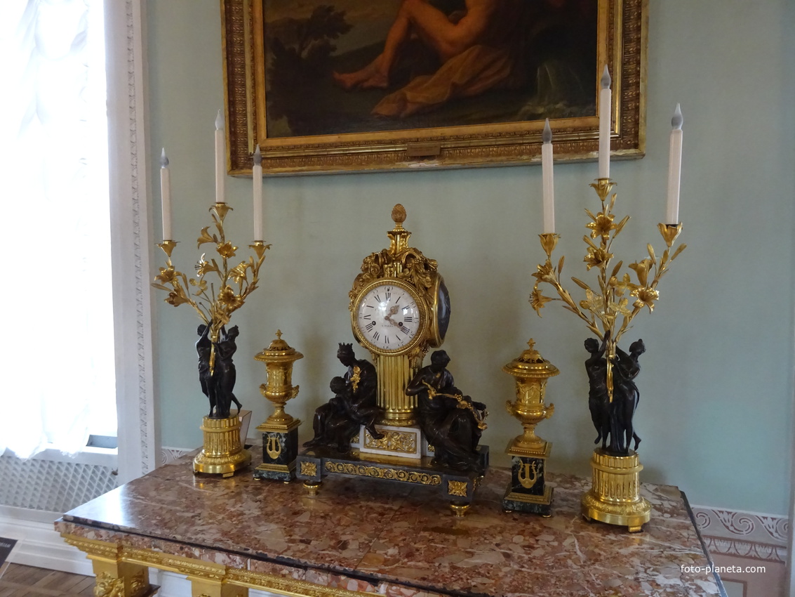 В залах Павловского дворца