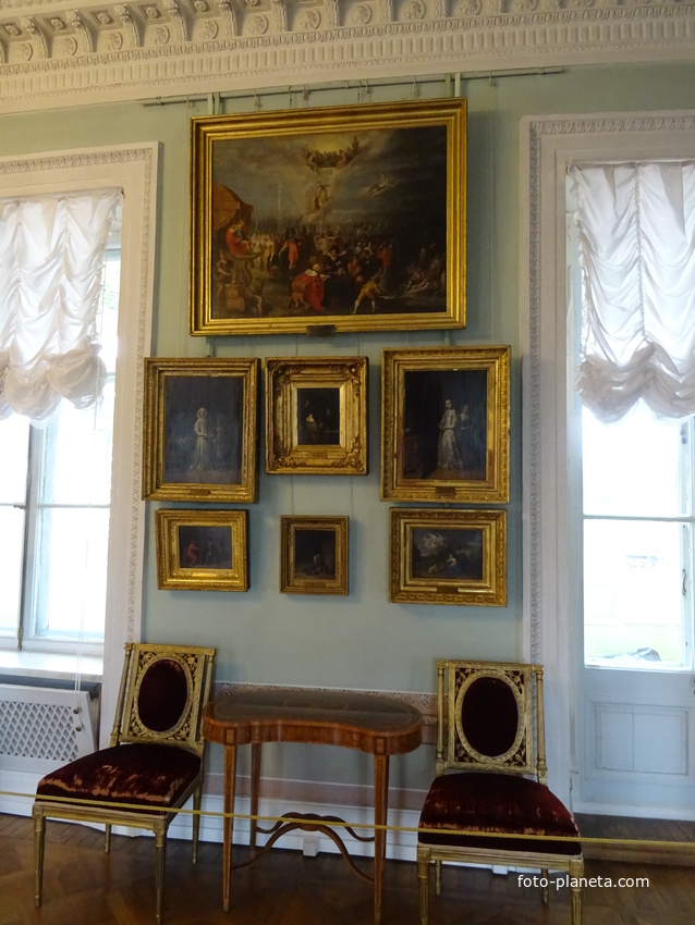 В залах Павловского дворца