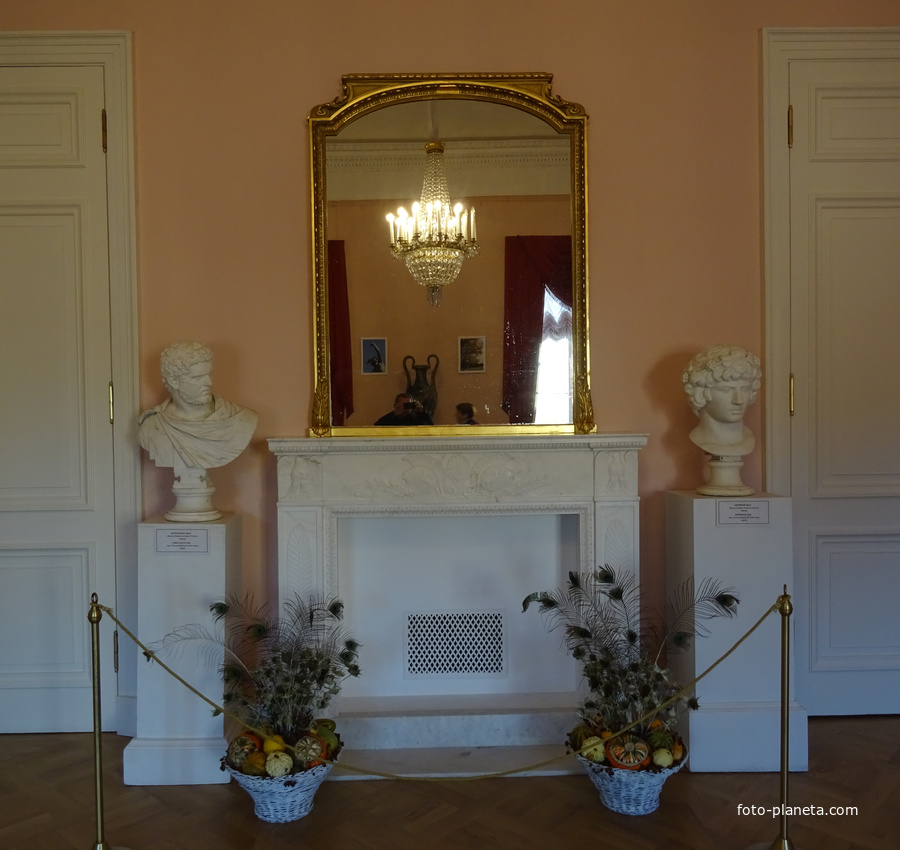 Павловский дворец