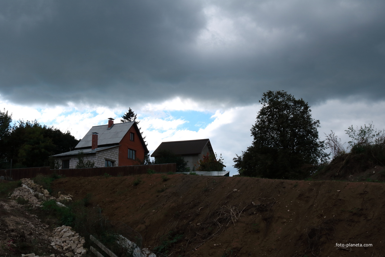 Улица Коммуны