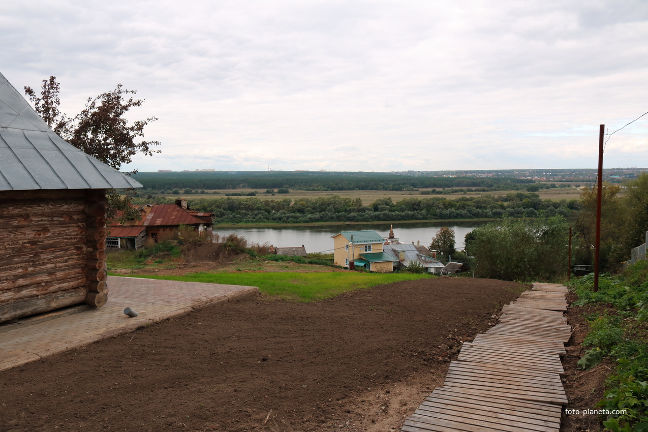 У часовни, улица Коммуны