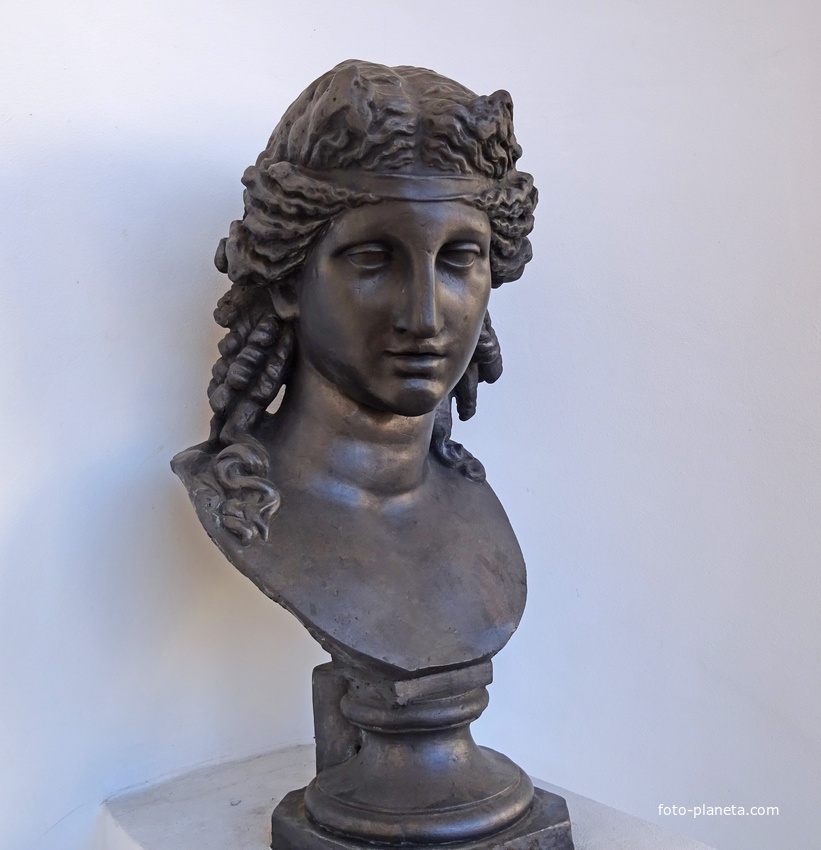 Павловский дворец. Скульптура