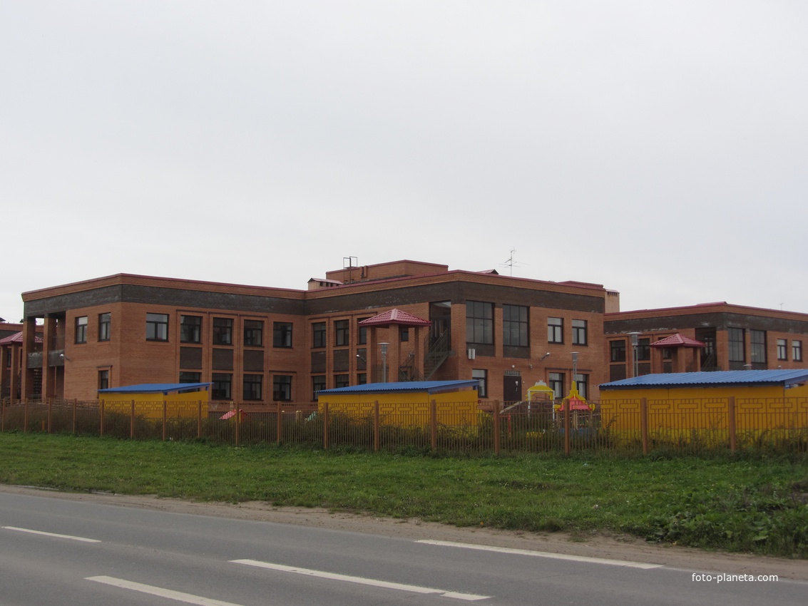 Гатчина, мкрн Аэродром. ул. Слепнёва 16