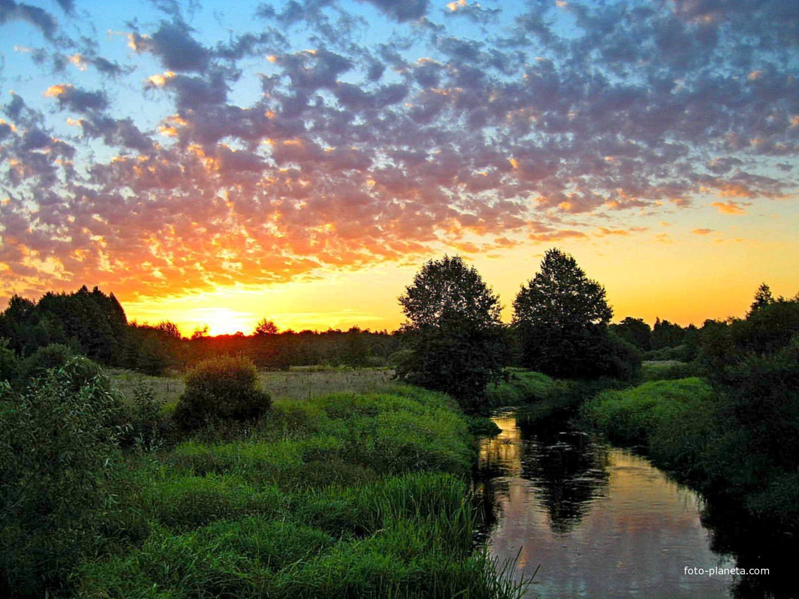 рассвет под Каменцем ( р.Надва)