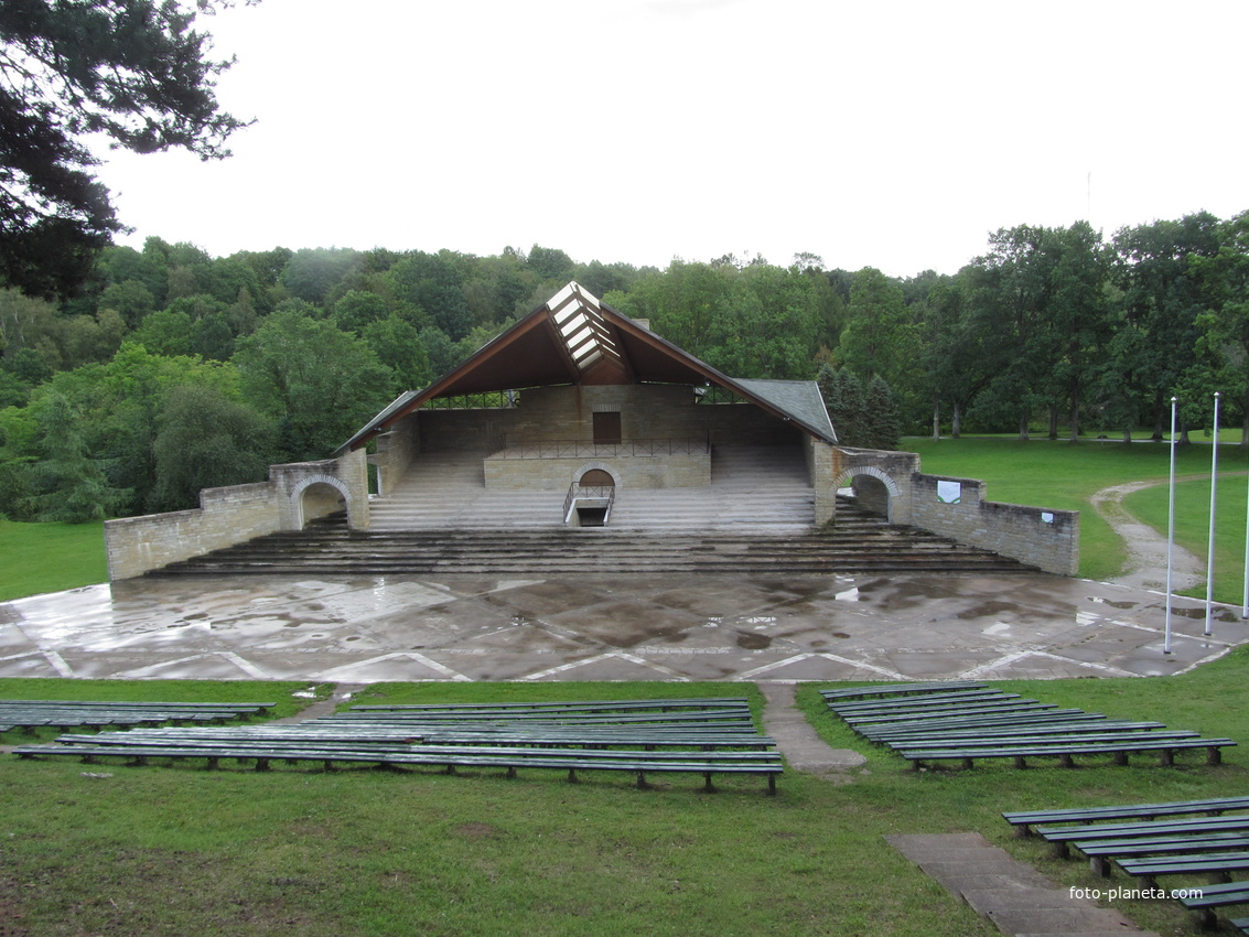 Певческое поле в Ору-парке