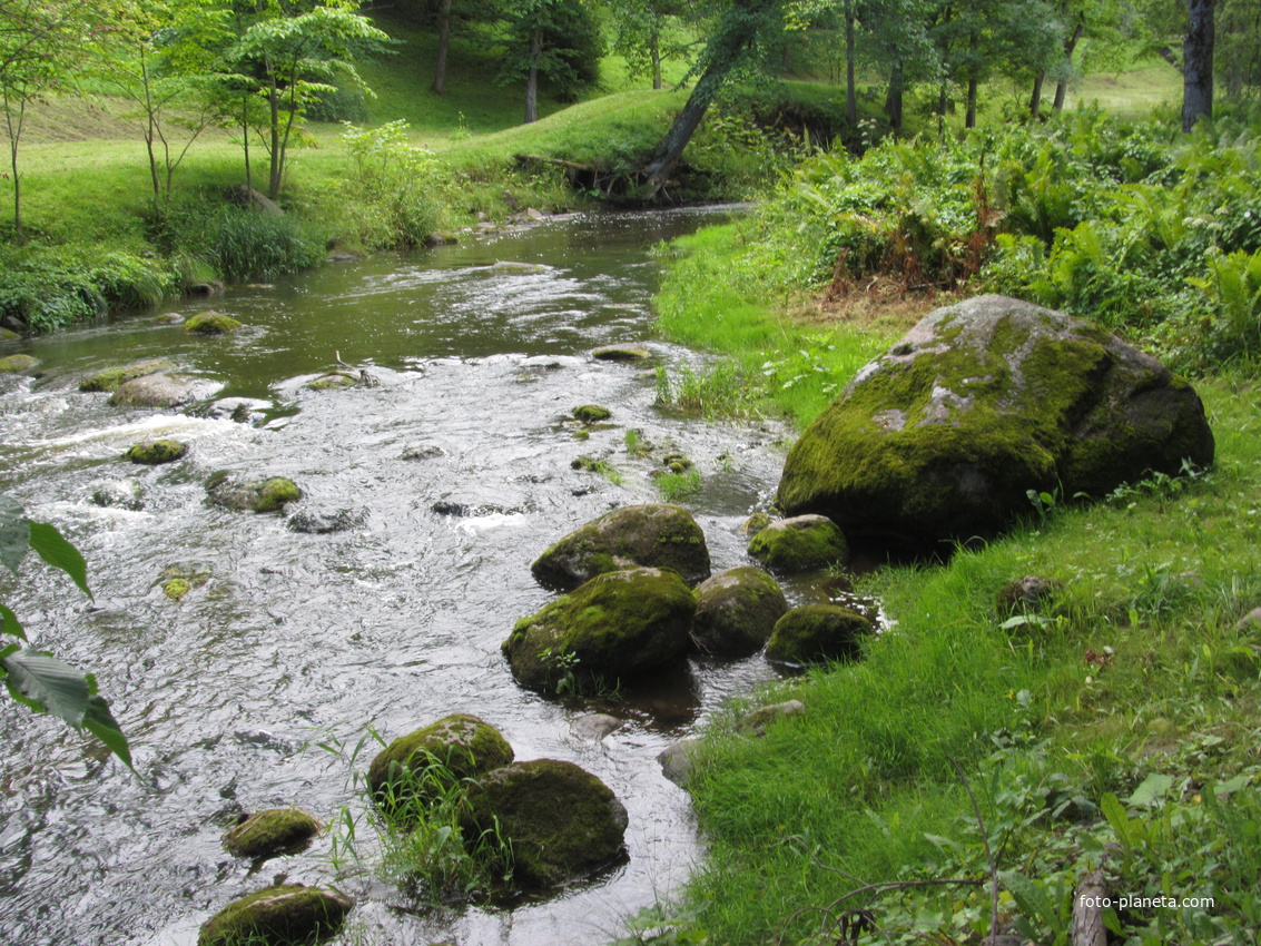 Речка Пюхайыги. Сад камней