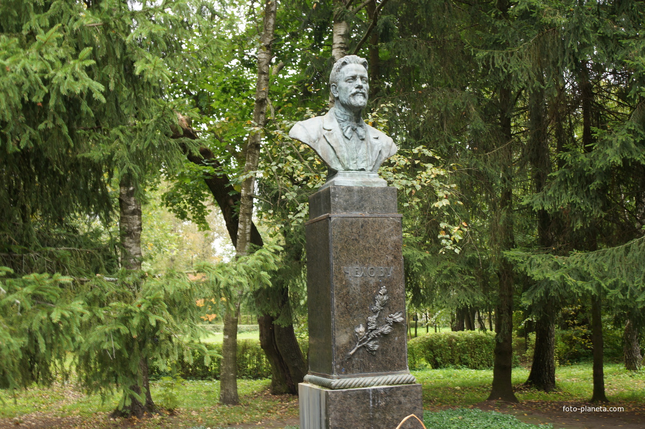 Памятник А.П.Чехова