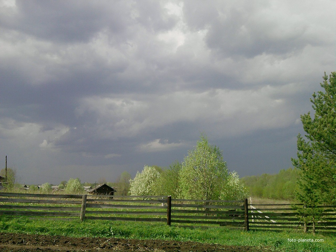 Малая Орьма. В ожидании грозы.